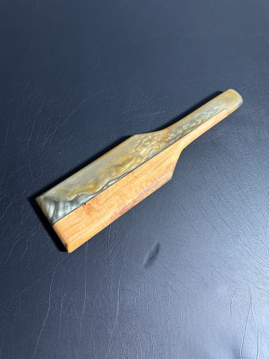Restrained Handmade Paddle - Silver & Gold